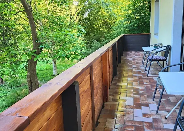 Colourful 2.5 Bedroom With Large Balcony & Garden. * Prinzersdorf